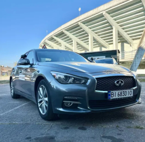 Infiniti Q50