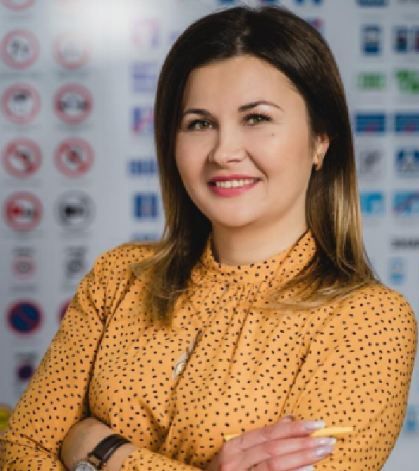 Кочубейник Ірина